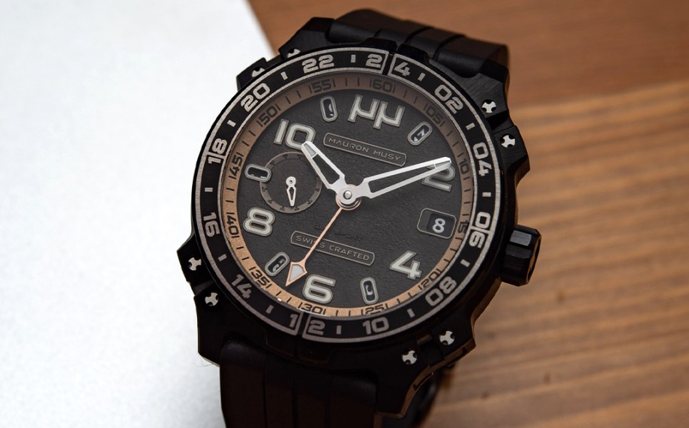 Mauron Musy - Boîtier